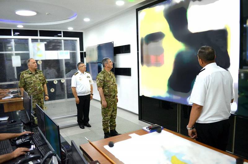 Azərbaycan Ordusu dənizdə təlimlərə başladı - VİDEO