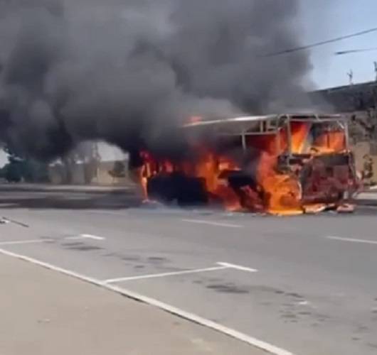 Bakıda 46 nömrəli avtobusda YANĞIN - ANBAAN VİDEO