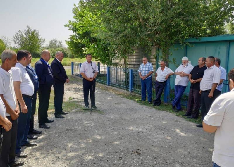 Ucarın Şahlıq kənd sakinləri “Açıq mikrofon”da - FOTO