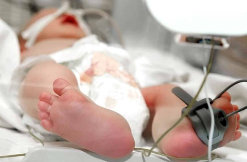 TƏBİB-in tabeliyindəki doğum evində yeni doğulan körpə öldü - Səbəb kimi həkim səhvi iddia olunur