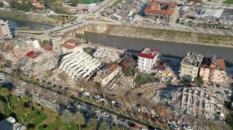 Türkiyədə zəlzələ ilə bağlı həbs olunanların sayı AÇIQLANDI