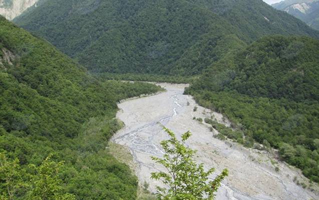 Yağışlardan sonra çaylarda sululuq artıb - Sel təhlükəsi davam edir