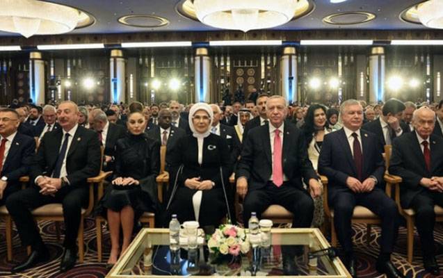 Paşinyanın Əliyevin arxasında əyləşməsi diqqət çəkdi - VİDEO