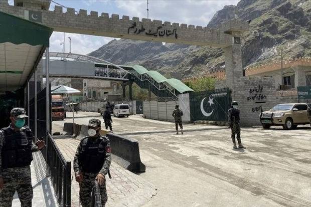 Əfqanıstan-Pakistan sərhədində atışma - Ölənlər var