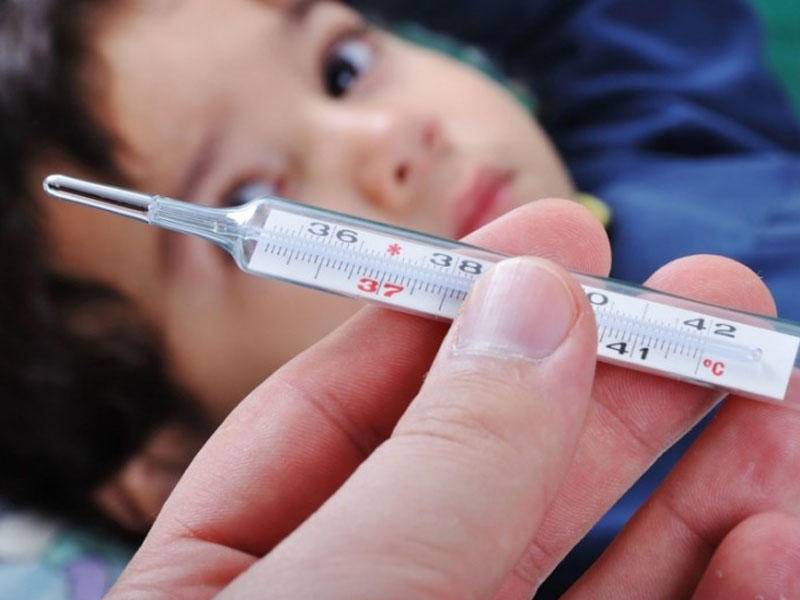 Uşaqlarda hərarətin yüksəlməsi zamanı nə etməliyik? 