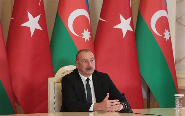 \"Ordumuz Türkiyə modeli əsasında inkişaf edir\" - Prezident