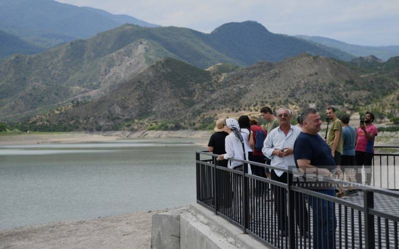 Tanınmış səyyahlar Suqovuşan su anbarında olublar - FOTOLAR