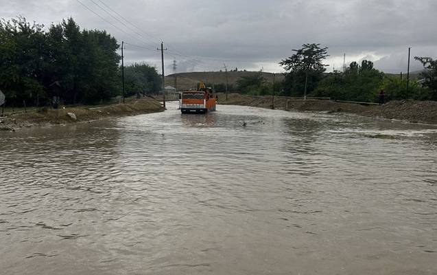 Qazaxdan sel keçdi: Kəndlər su altında qaldı - VİDEO