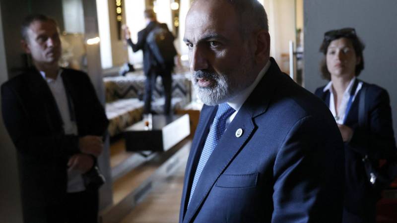 Ermənistan müharibə elan etməyə hazırlaşır – Paşinyanı quyuya itələyirlər