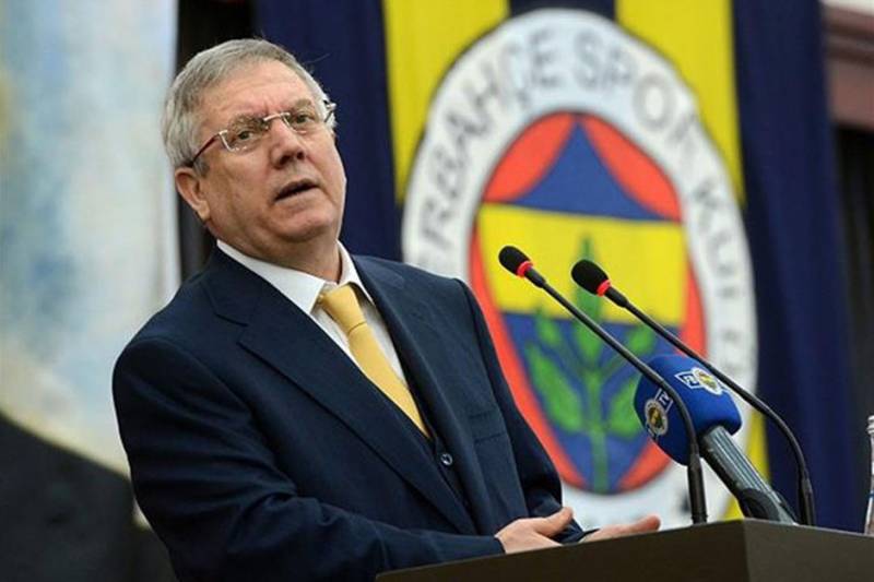 Əziz Yıldırım Uğur Dündarı istefaya çağırdı: \"Fənərbaxçaya zərər verirsiniz\"