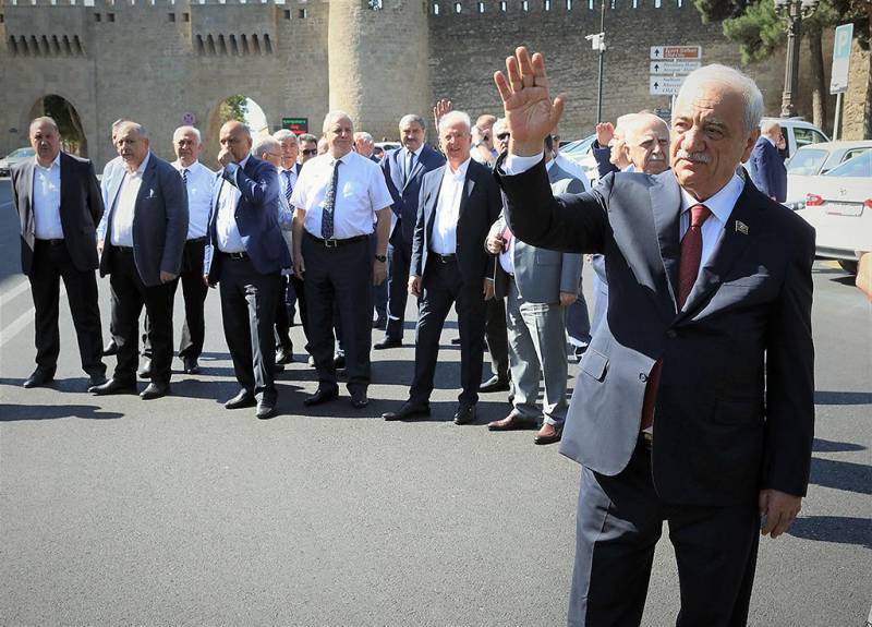 AHİK daha 5350 ailəyə bayram sovqatı göndərdi - FOTOLAR