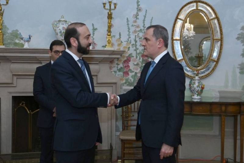 Azərbaycan və Ermənistan XİN rəhbərlərinin görüş tarixi AÇIQLANDI