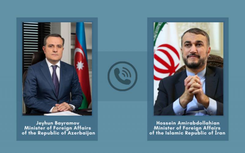 Azərbaycan və İran XİN başçıları telefonla danışıb