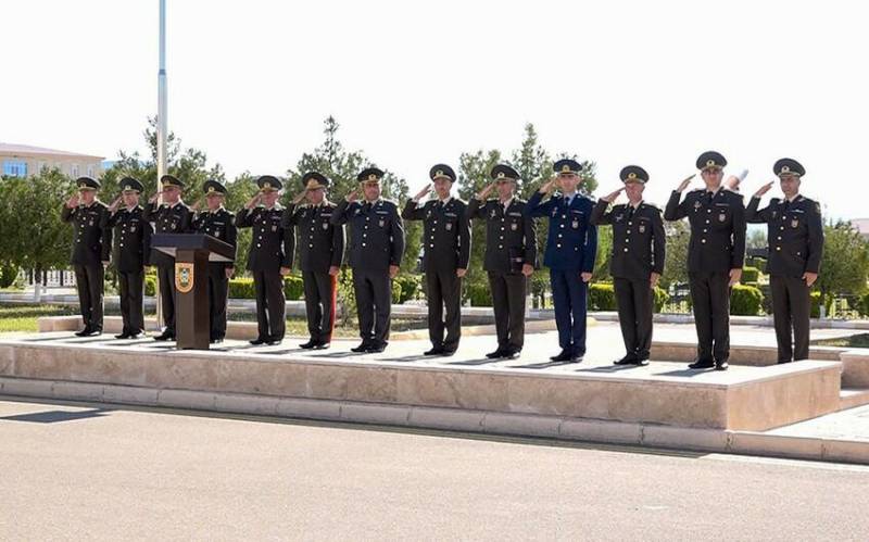 Hərbçilər təltif edildi