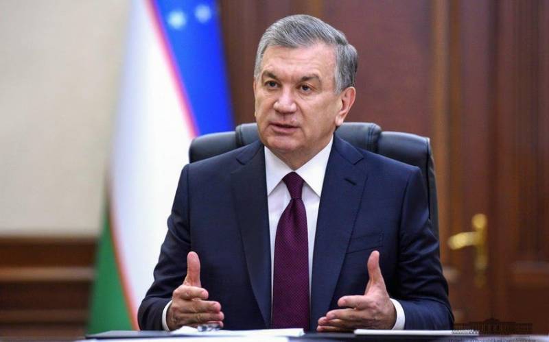 “Neft-qaz sahəsində SOCAR-la böyük layihə hazırlayırıq” - Şavkat Mirziyoyev