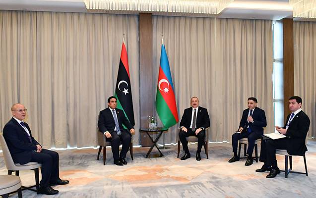 Prezident görüşlər keçirdi - FOTOLAR