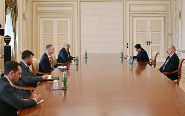 İlham Əliyev ABŞ Dövlət Departamentinin rəsmisini qəbul etdi