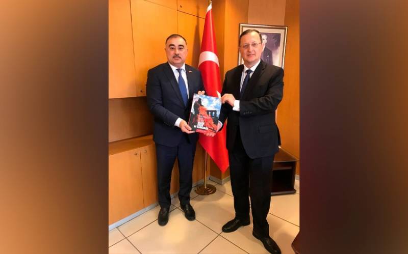 Səfirimiz Türkiyə XİN rəsmisi ilə görüşdü - FOTO
