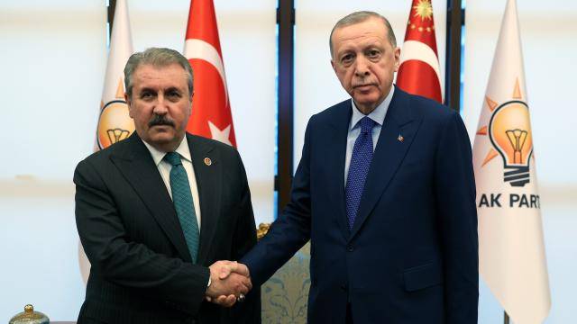 Prezident Ərdoğan BBP sədri Desticini qəbul etdi -FOTO