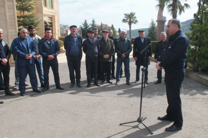 Yardımlı sakinləri “Açıq mikrofon”da - FOTOLAR