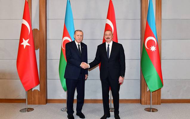 TDT-nin fövqəladə Zirvə Görüşü - Ərdoğan İlham Əliyevi qarşıladı