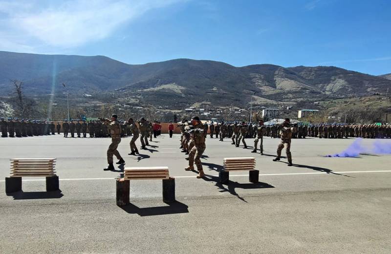 Hərbi hissələrin döyüşə hazırolma vəziyyəti yoxlanılıb - FOTO