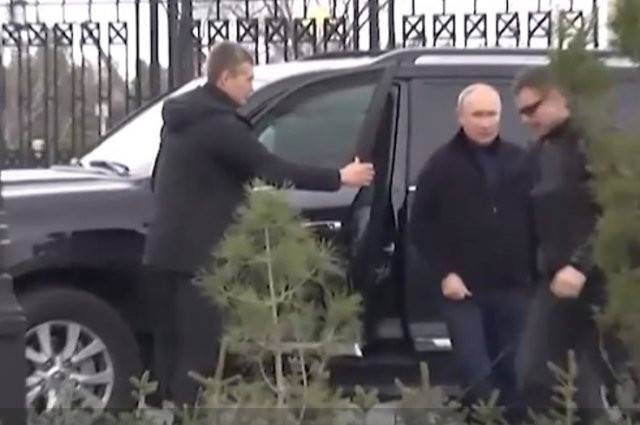 Putin Mariupola səfər edib – VİDEO