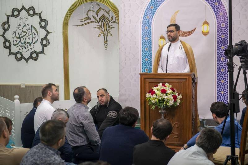 Məşədi Dadaş məscidində nə baş verir? - AÇIQLAMA