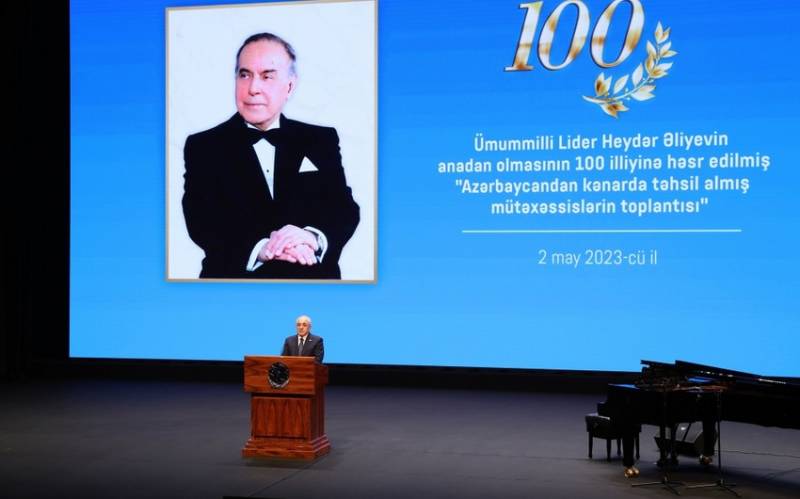 Ulu Öndərin 100 illiyi münasibətilə tədbir keçirildi - VİDEO