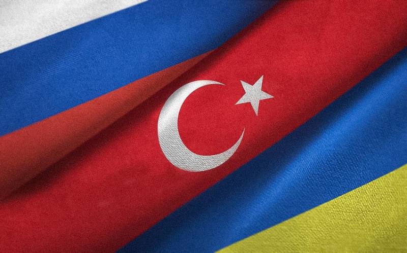 Türkiyə, Rusiya və Ukrayna rəsmiləri bu tarixdə İstanbulda görüşəcək