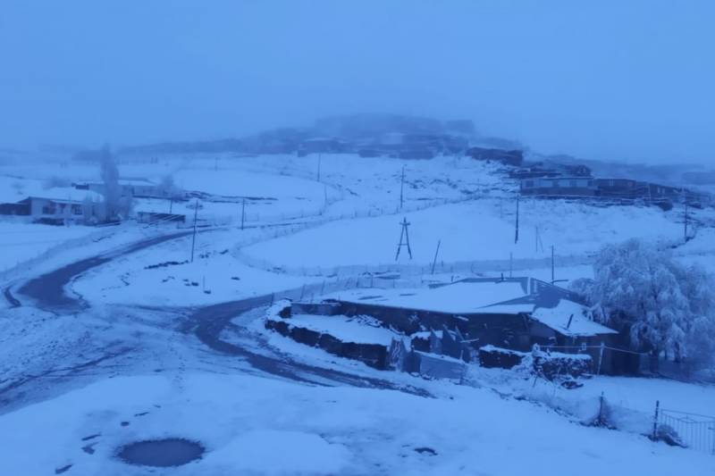 Xınalığa qar yağıb - FOTO