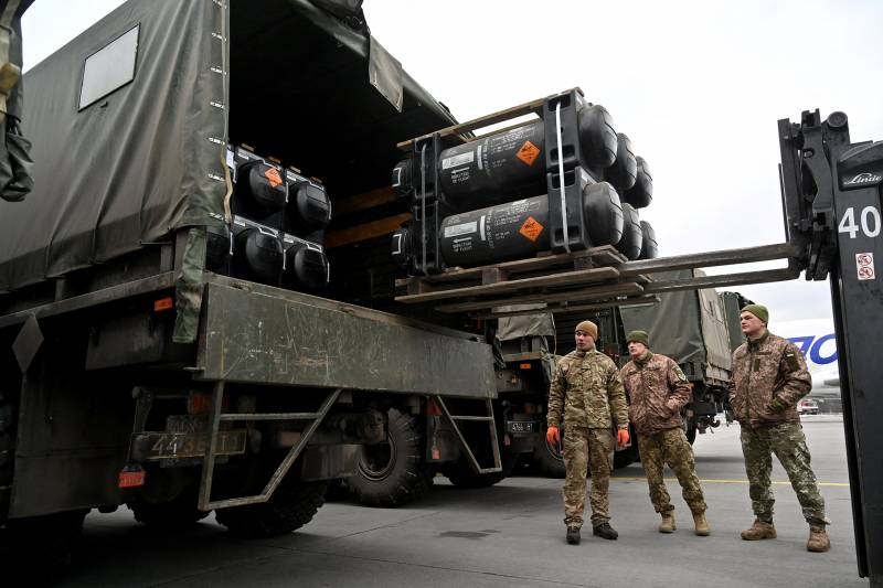 Bu ölkədən Ukraynaya yeni hərbi yardım paketi