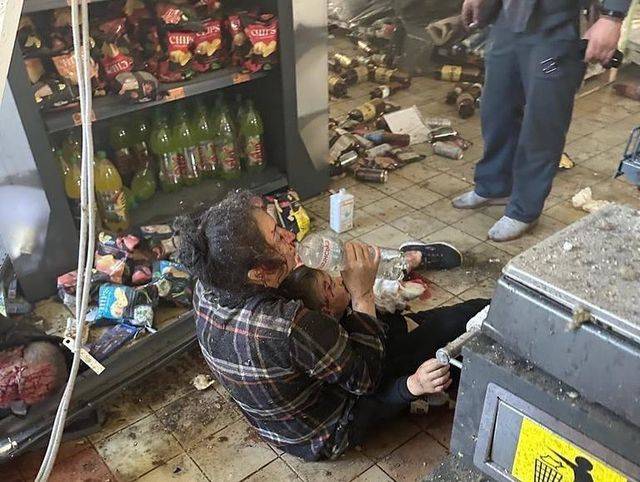 Xerson atəşə tutuldu, onlarla insan öldü - Zelenskidən paylaşım (FOTO)