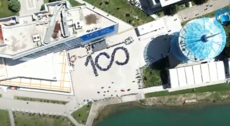 “Prezident Kuboku-2023” beynəlxalq reqatası zamanı flaşmob təşkil edildi - VİDEO