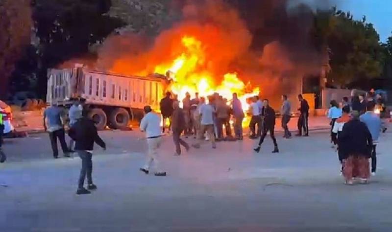 Türkiyədə zəncirvari qəzada 12 nəfər ölüb, 31 nəfər xəsarət alıb - VİDEO