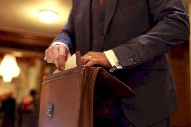 İş başında yaxalanan sabiq məmur apellyasiya şikayəti verdi