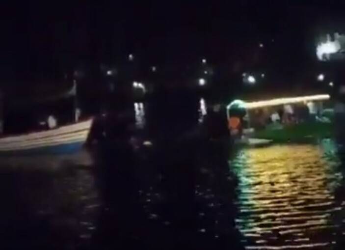 Turist qayığı batdı, 22 nəfər öldü - VİDEO