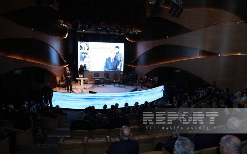 \"Prezident Heydər Əliyev\" və \"Zərifə Əliyeva\" gəmilərinin şəkilləri həkk olunan poçt markaları hazırlanıb - FOTO