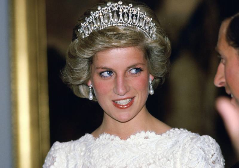 \"Şahzadə Diana\"nın qalan sonuncu xatirəsi satılır – FOTO