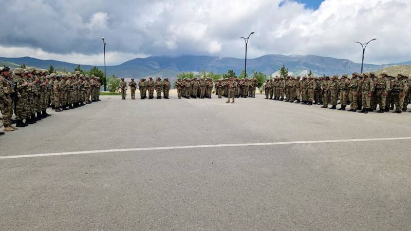 \"Hərbi vəzifəlilərin təlim toplanışı davam edir\" - Azərbaycan MN (FOTO)