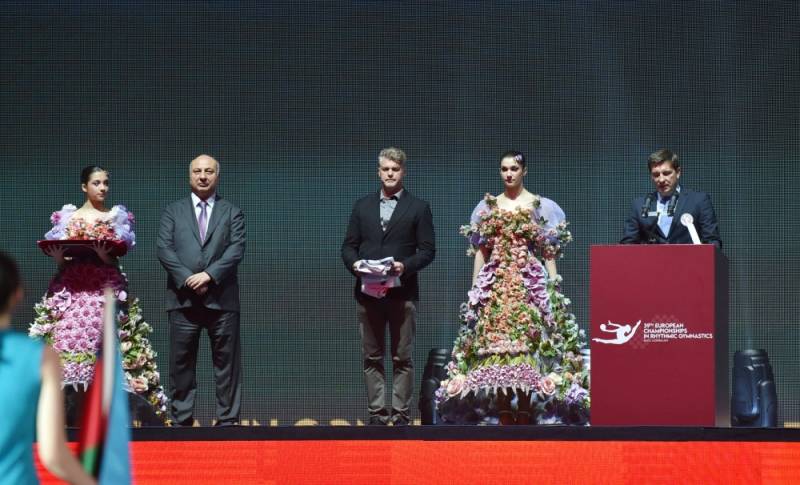 Avropa Gimnastikasının bayrağı Macarıstana ötürüldü