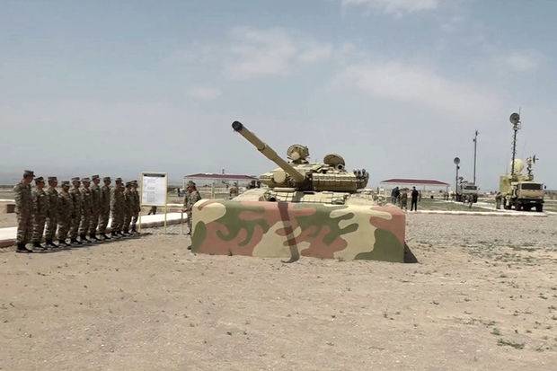 Müdafiə Nazirliyi həftəlik icmalını təqdim etdi - VİDEO