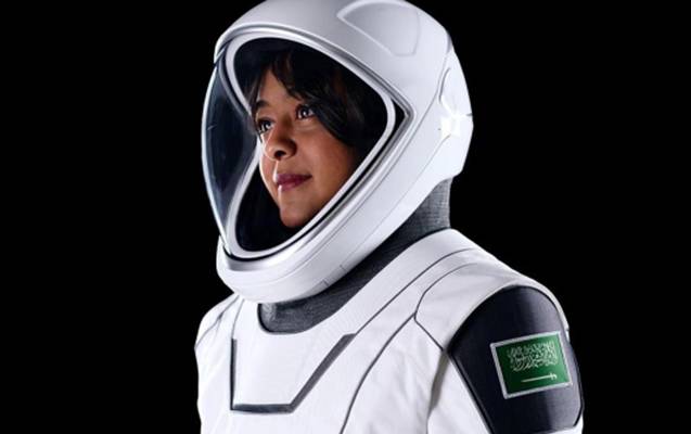 Səudiyyəli ilk qadın astronavt kosmik stansiyaya çatdı