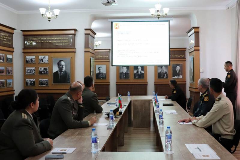 Azərbaycan və Bolqarıstan generalları danışıqlar apardı