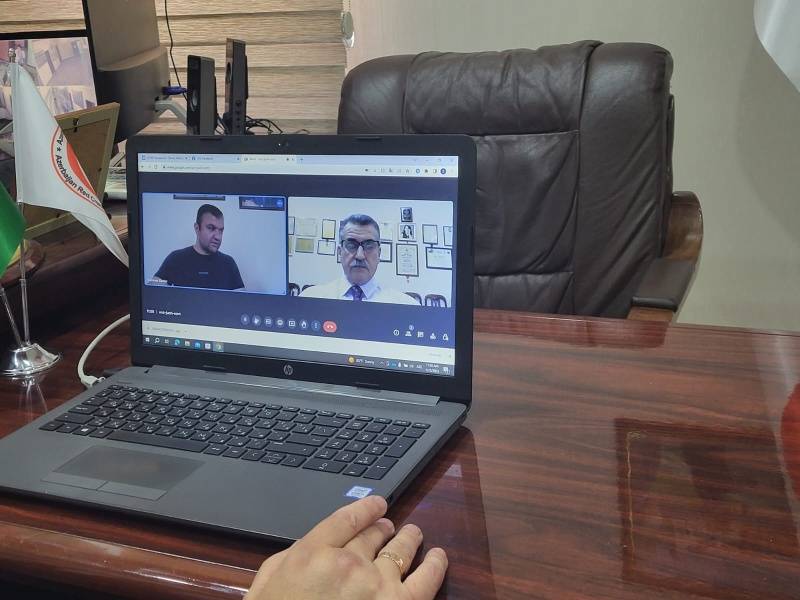 Novruz Aslanov seşiciləri ilə onlayn qəbul keçirdi - FOTOLAR