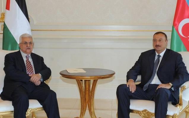 Mahmud Abbas İlham Əliyevi təbrik etdi