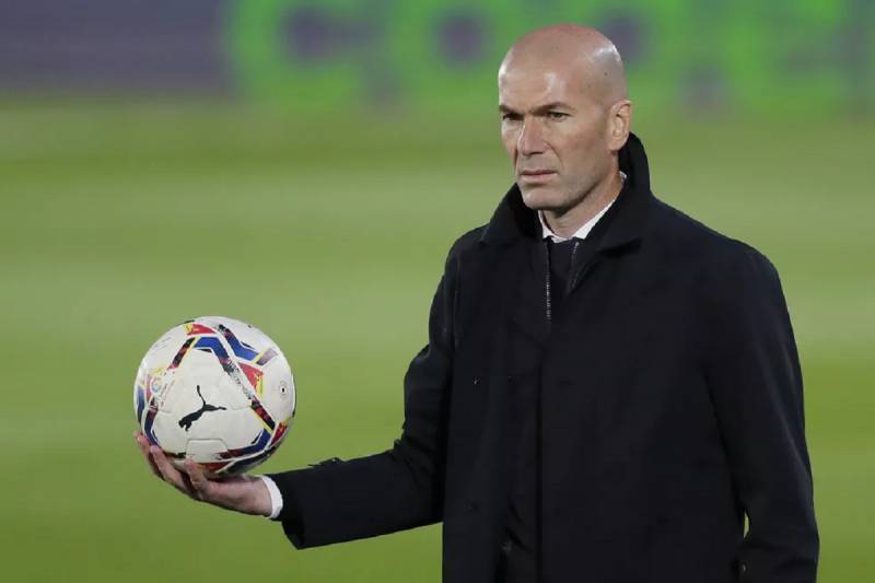 Zidan \"Əl-Nəsr\"in təklifini rədd etdi