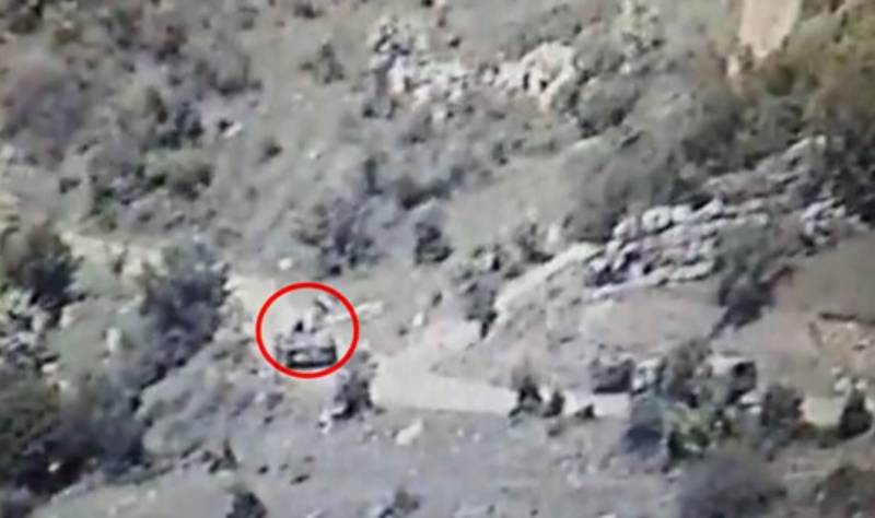 Rusiya sülhməramlılarının müşayiəti altında ermənilərin qanunsuz daşımaları davam edir - VİDEO