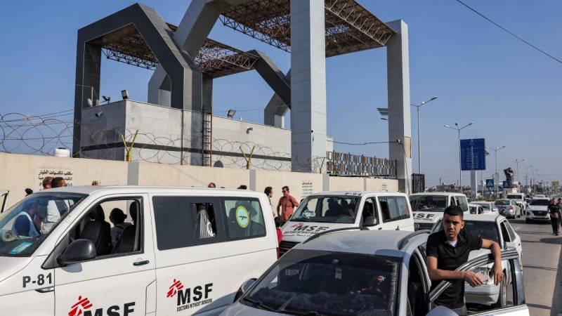 Refah Sərhəd Qapısı ağır yaralılar üçün açıldı