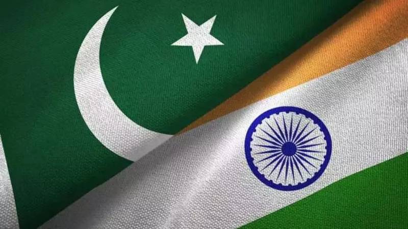 Pakistan və Hindistan əsgərləri Cammu və Kəşmir sərhədində bir-birinə atəş açdı